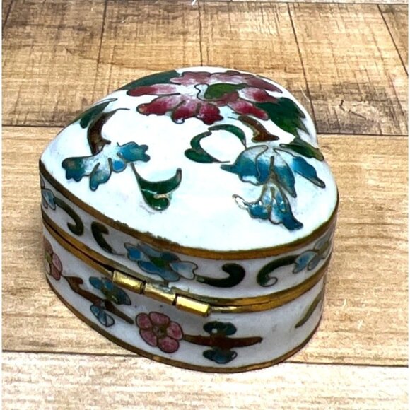 Vintage,Miniature Beautiful, Cloisonne, Heart-Shape, Floral Trinket Box 2'' - Picture 2 of 4